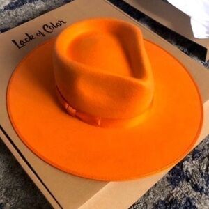 Lack of Color Burnt Orange Rancher Hat NWT Medium (57cm)